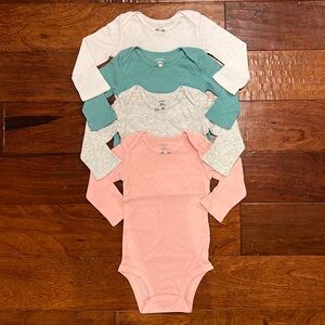 Long sleeve onesies bundle